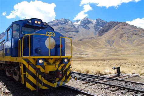 train from cusco to puno peru rail